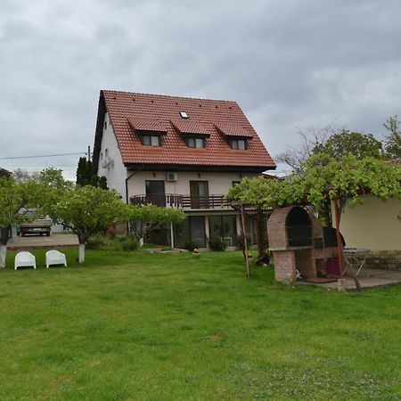 Villa Siret Sendreni Exterior foto