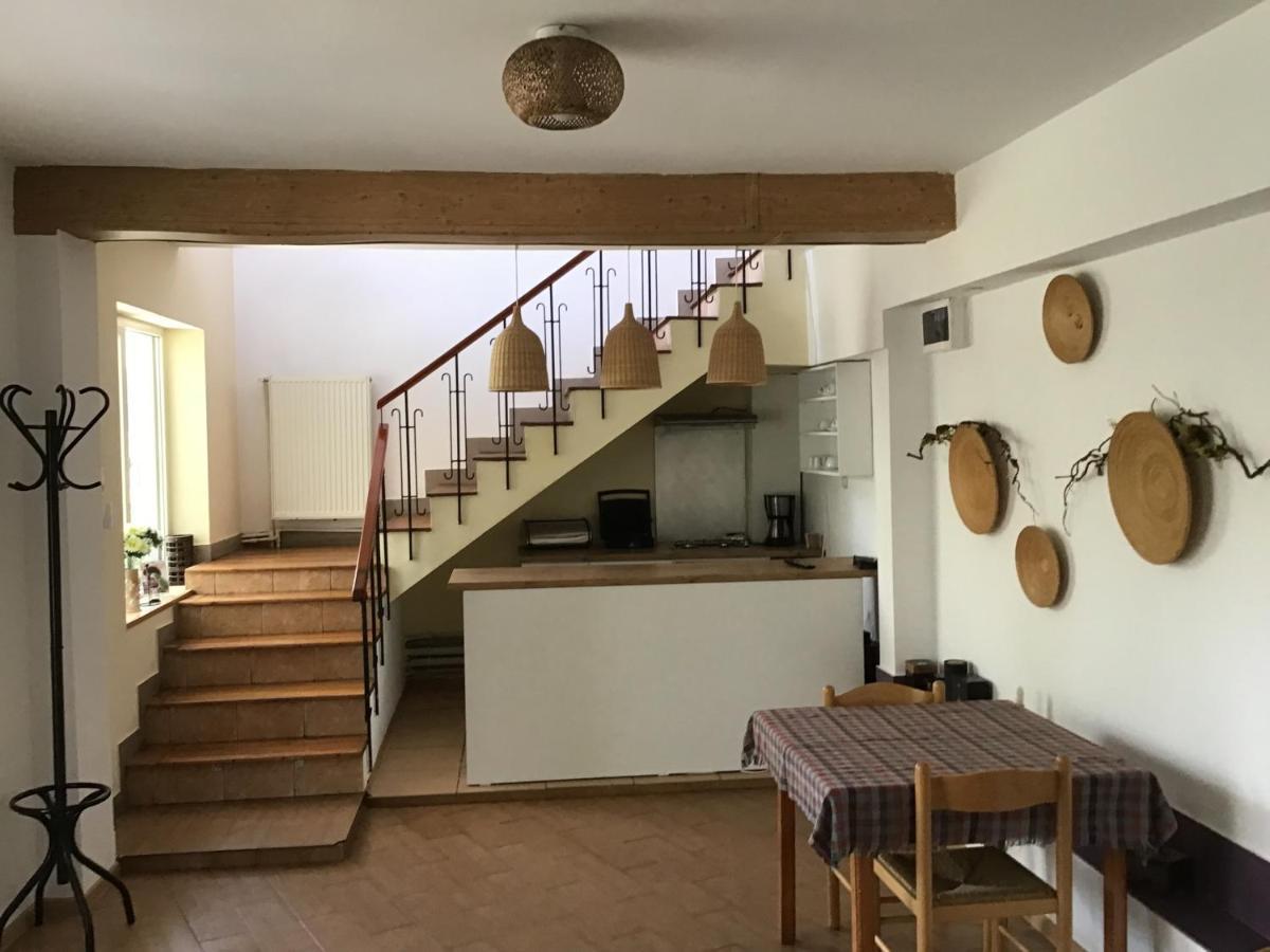 Villa Siret Sendreni Exterior foto